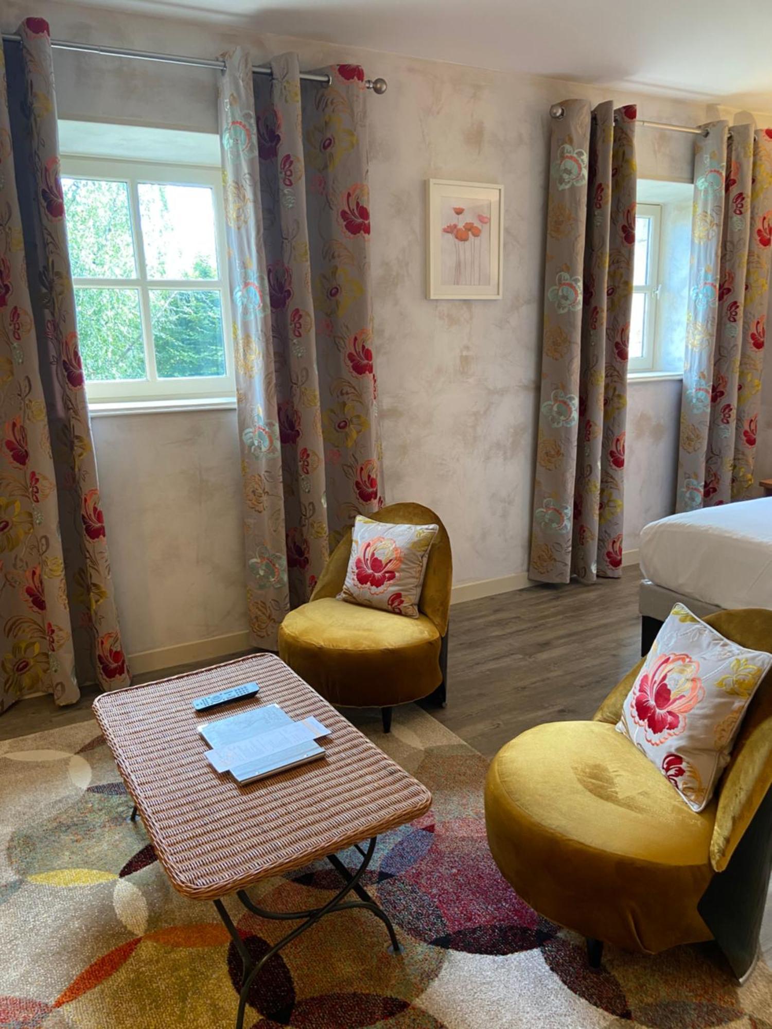 Demeures Et Chateaux L'Abbaye Caladoise - Anciennement Hostellerie Ferme Du Poulet วิลฟร็องช์-ซูร์-โซน ห้อง รูปภาพ