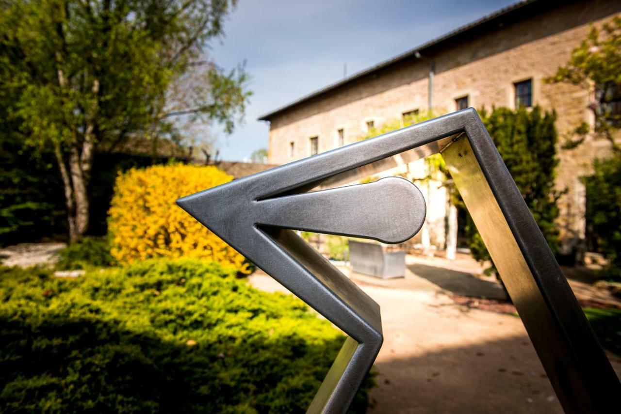 Demeures Et Chateaux L'Abbaye Caladoise - Anciennement Hostellerie Ferme Du Poulet วิลฟร็องช์-ซูร์-โซน ภายนอก รูปภาพ